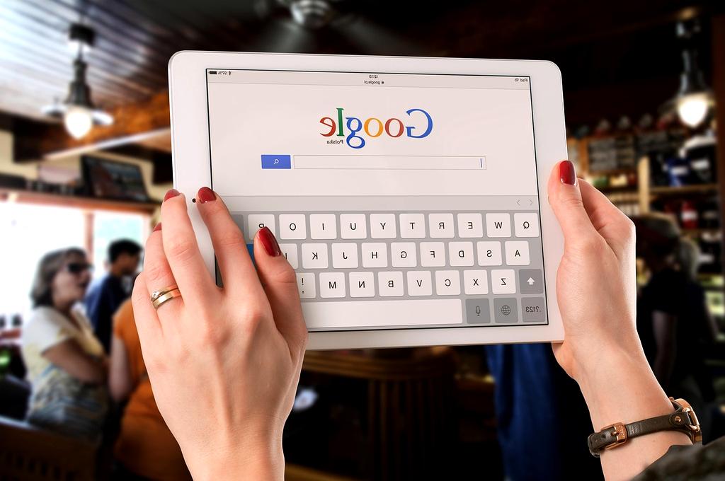 Magnifying glass over keyboard keys